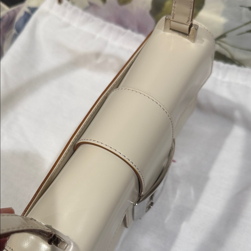 Salvatore Ferragamo Flap Buckle Shoulder Bag - Picture 17 of 17